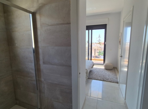 Återförsäljning - Villa - Torrevieja - Torrevieja Centro
