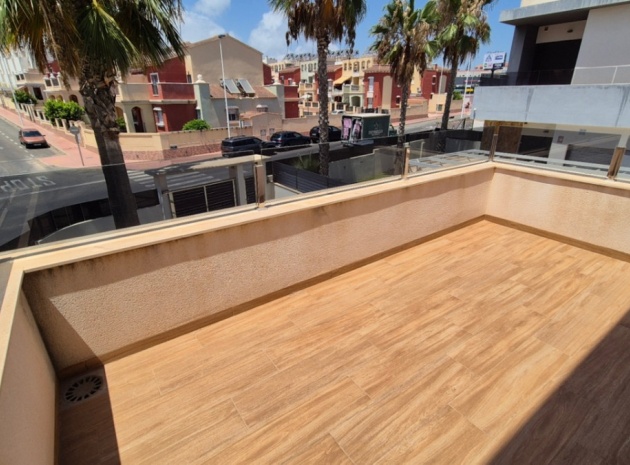 Återförsäljning - Villa - Torrevieja - Torrevieja Centro