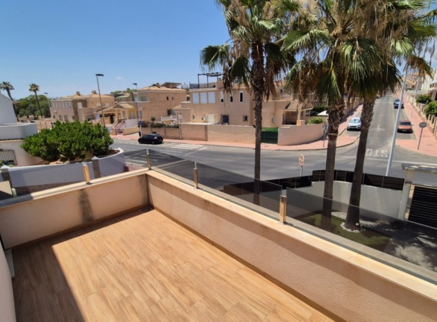 Återförsäljning - Villa - Torrevieja - Torrevieja Centro