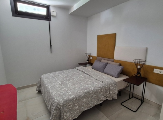 Återförsäljning - Villa - Torrevieja - Torrevieja Centro