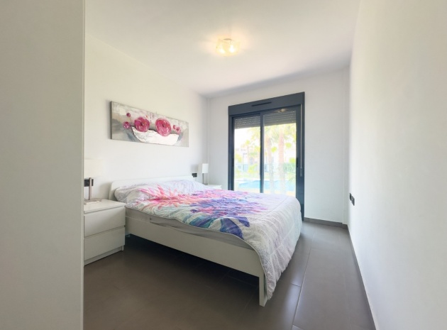 Resale - Apartment - Orihuela - La Zenia