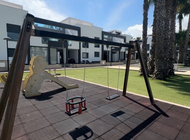 Resale - Apartment - Orihuela - La Zenia