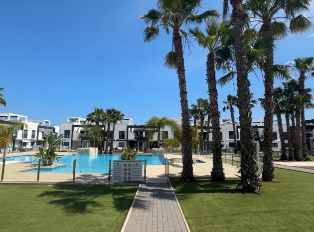Resale - Apartment - Orihuela - La Zenia