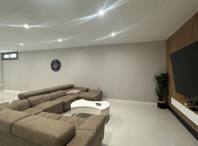 Wiederverkauf - Villa - Orihuela - Orihuela Costa