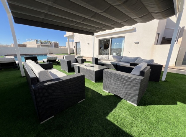 Wiederverkauf - Villa - Orihuela - Orihuela Costa