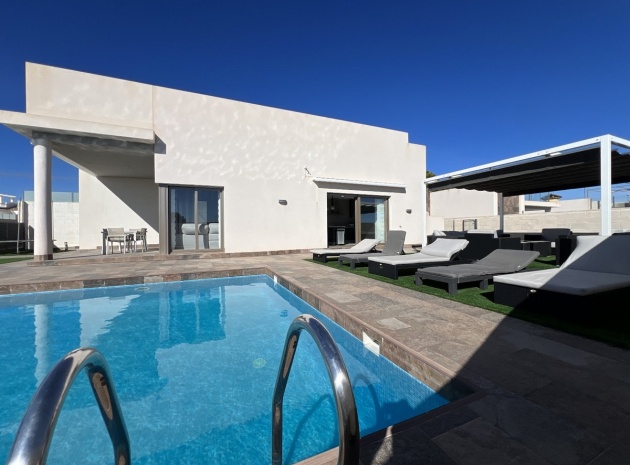 Wiederverkauf - Villa - Orihuela - Orihuela Costa