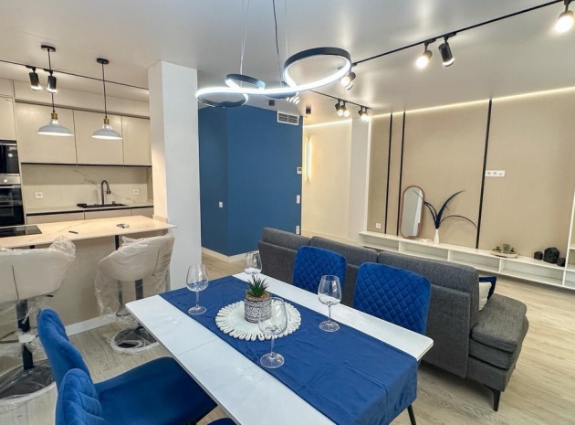 Wiederverkauf - Wohnung - Torrevieja - Torrevieja Centro