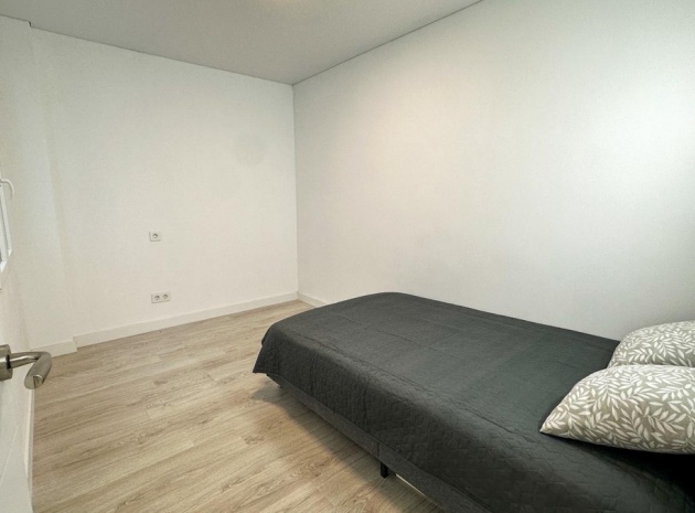 Wiederverkauf - Wohnung - Torrevieja - Torrevieja Centro