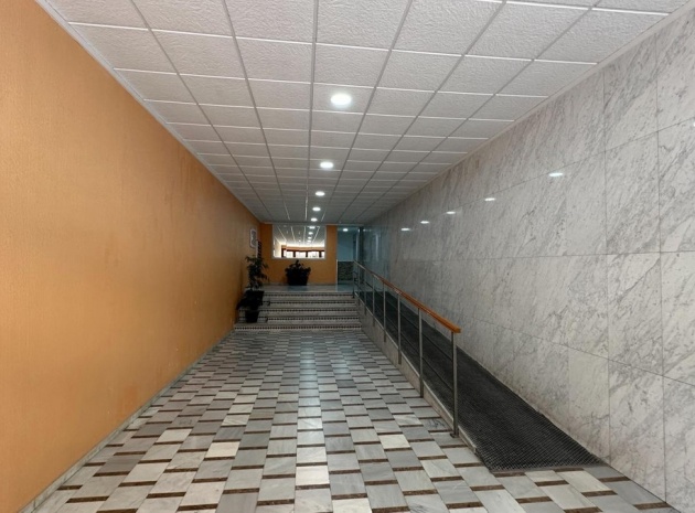 Wiederverkauf - Wohnung - Torrevieja - Torrevieja Centro