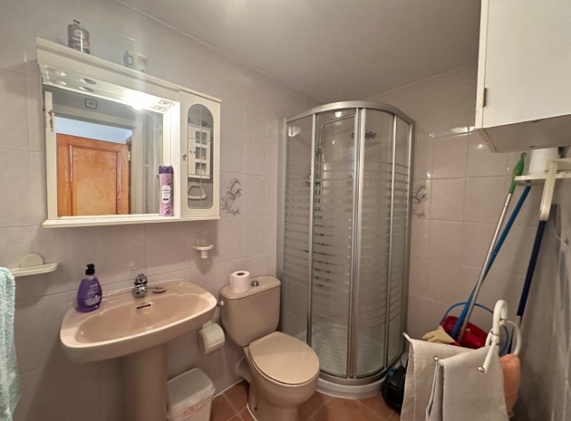 Resale - Apartment - Torrevieja - Torrevieja Centro