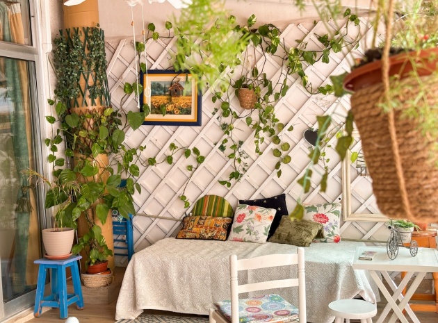 Resale - Apartment - Torrevieja - Torrevieja Centro