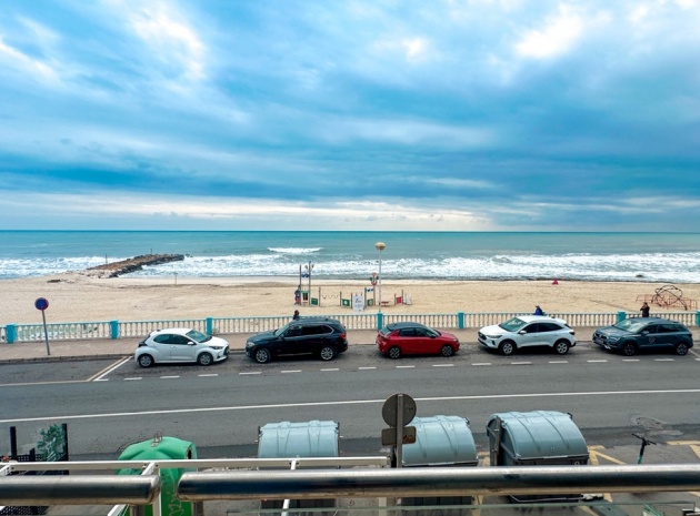Resale - Apartment - Torrevieja - Playa De Los Locos