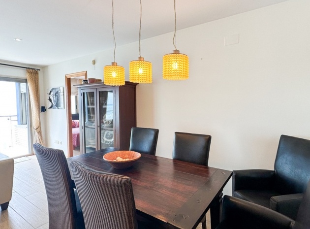 Resale - Apartment - Torrevieja - Playa De Los Locos