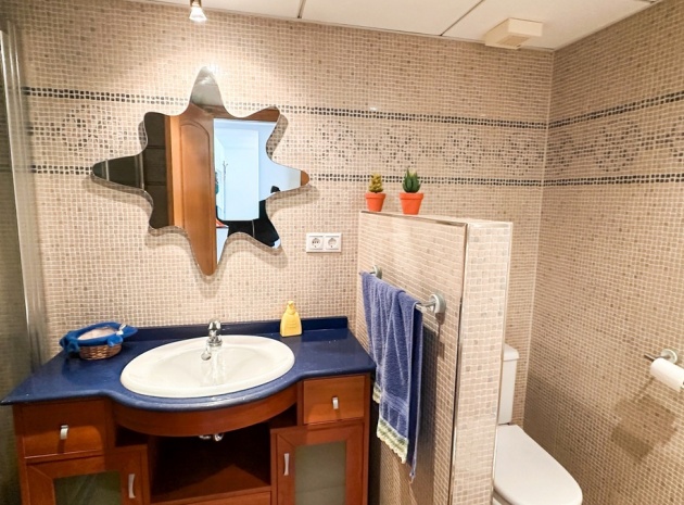 Resale - Apartment - Torrevieja - Playa De Los Locos