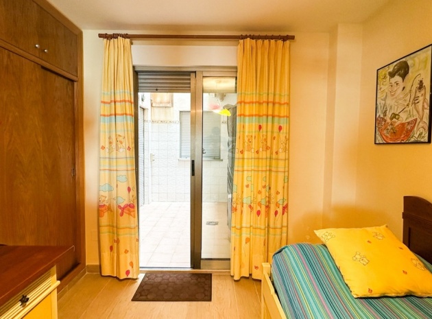 Resale - Apartment - Torrevieja - Playa De Los Locos