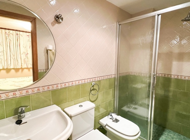 Resale - Apartment - Torrevieja - Playa De Los Locos