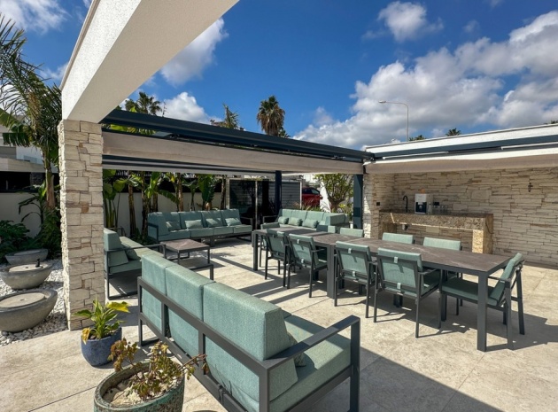 Wiederverkauf - Villa - Orihuela - Villamartin