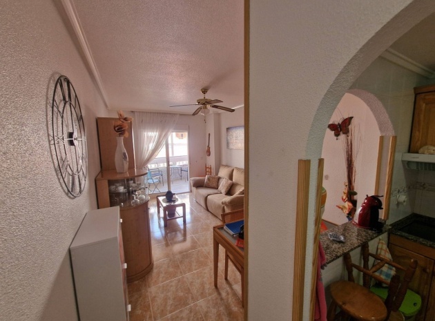 Återförsäljning - Lägenhet - Torrevieja - Torrevieja Centro