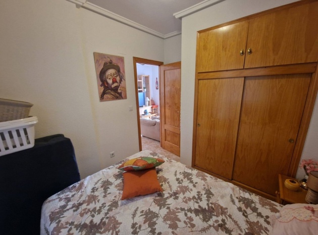 Återförsäljning - Lägenhet - Torrevieja - Torrevieja Centro