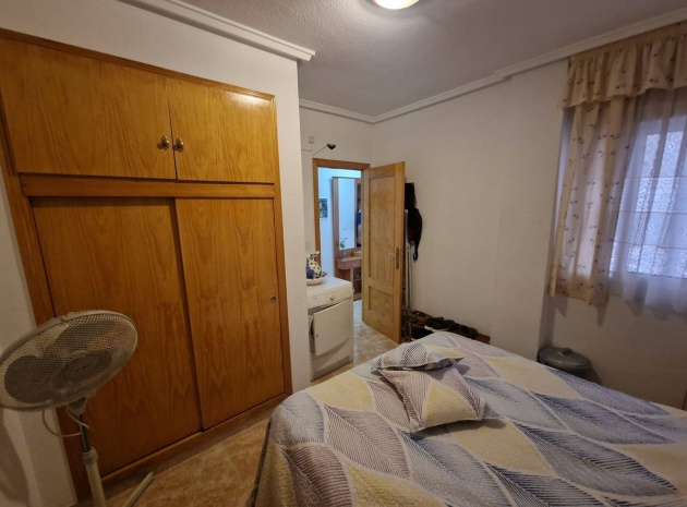 Återförsäljning - Lägenhet - Torrevieja - Torrevieja Centro