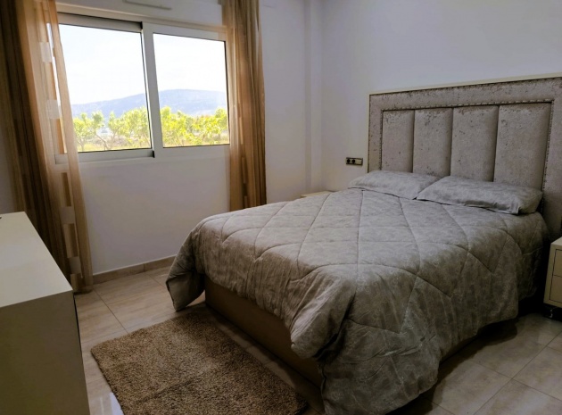 Wiederverkauf - Villa - Pinoso - Pinoso Centro