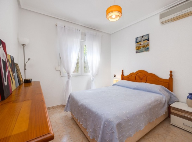 Revente - Villa - Orihuela - Orihuela Costa