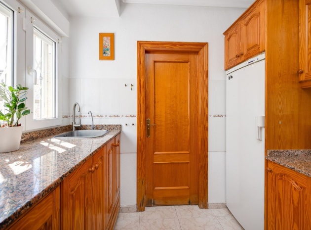 Revente - Villa - Orihuela - Orihuela Costa
