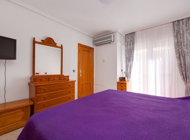 Revente - Villa - Orihuela - Orihuela Costa