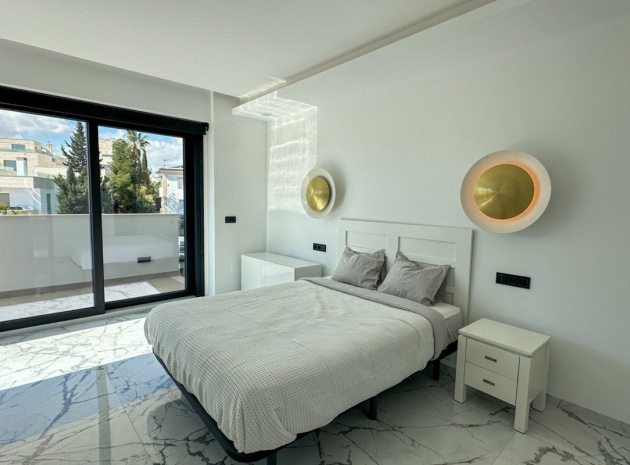 Wiederverkauf - Villa - Orihuela - Villamartin