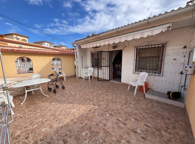 Wederverkoop - Herenhuis - Torrevieja - Torrevieja Centro
