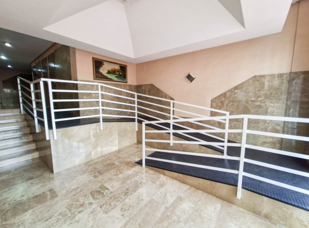 Wederverkoop - Appartement - Torrevieja - Torrevieja Centro