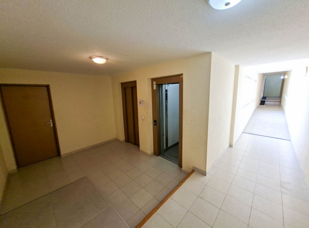 Wederverkoop - Appartement - Torrevieja - Torrevieja Centro
