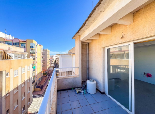 Wiederverkauf - Wohnung - Torrevieja - Playa De Los Locos