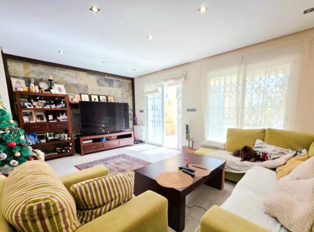 Resale - Villa - Orihuela - Campoamor