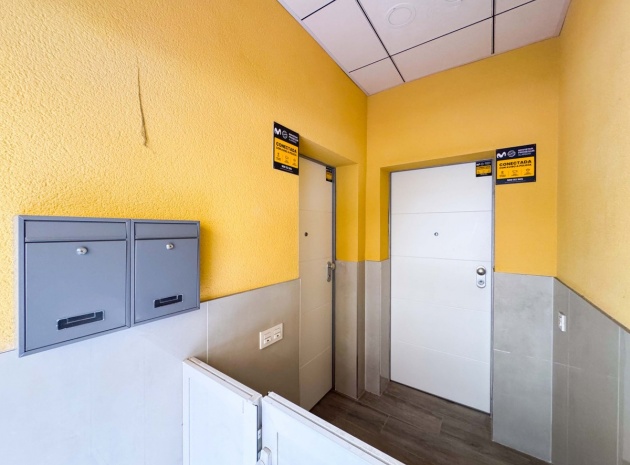 Wiederverkauf - Wohnung - Torrevieja - Playa Del Cura