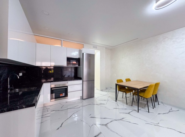Wiederverkauf - Wohnung - Torrevieja - Playa Del Cura