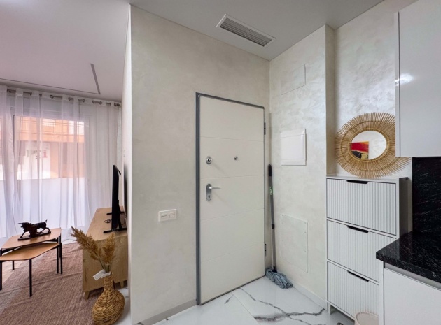 Wiederverkauf - Wohnung - Torrevieja - Playa Del Cura
