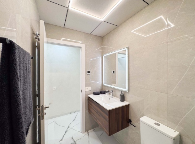 Wiederverkauf - Wohnung - Torrevieja - Playa Del Cura