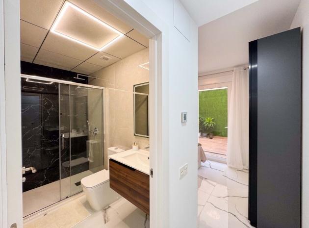 Wiederverkauf - Wohnung - Torrevieja - Playa Del Cura
