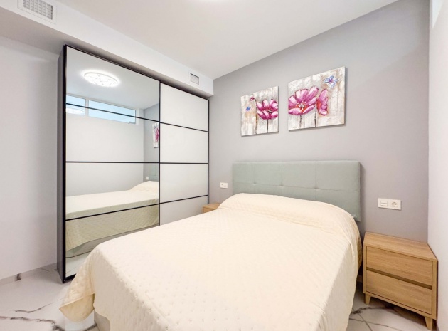 Wiederverkauf - Wohnung - Torrevieja - Playa Del Cura