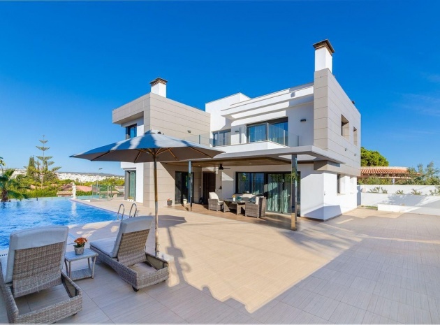 Wiederverkauf - Villa - Torrevieja - Torrevieja Centro