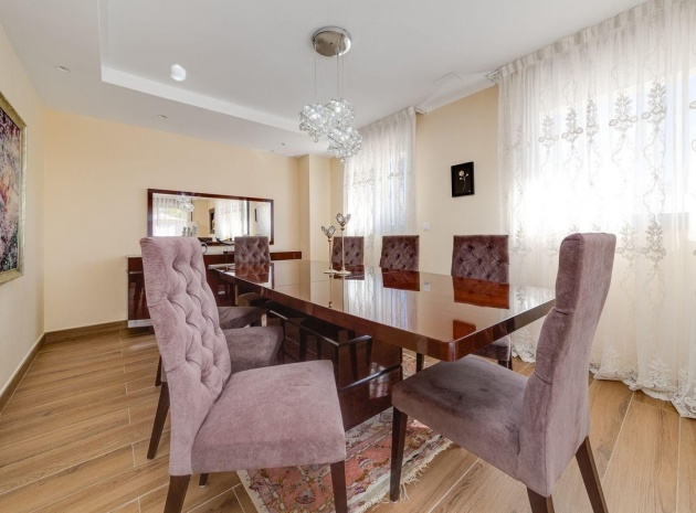 Wiederverkauf - Villa - Torrevieja - Torrevieja Centro