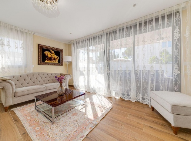 Wiederverkauf - Villa - Torrevieja - Torrevieja Centro