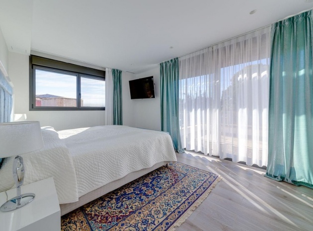 Wiederverkauf - Villa - Torrevieja - Torrevieja Centro
