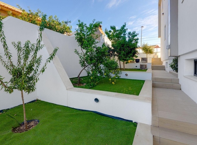 Wiederverkauf - Villa - Torrevieja - Torrevieja Centro