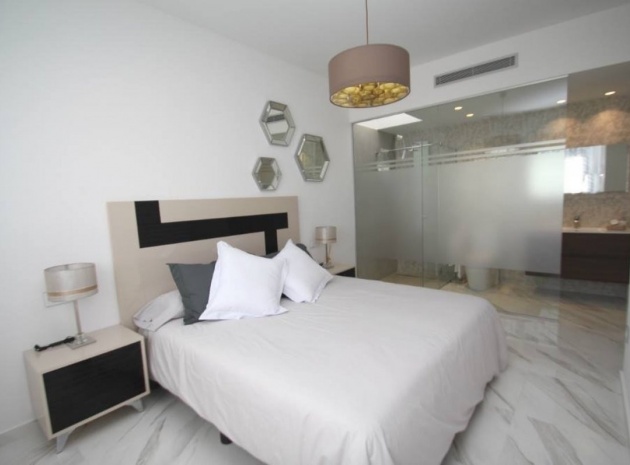 Wiederverkauf - Villa - Orihuela - Orihuela Costa