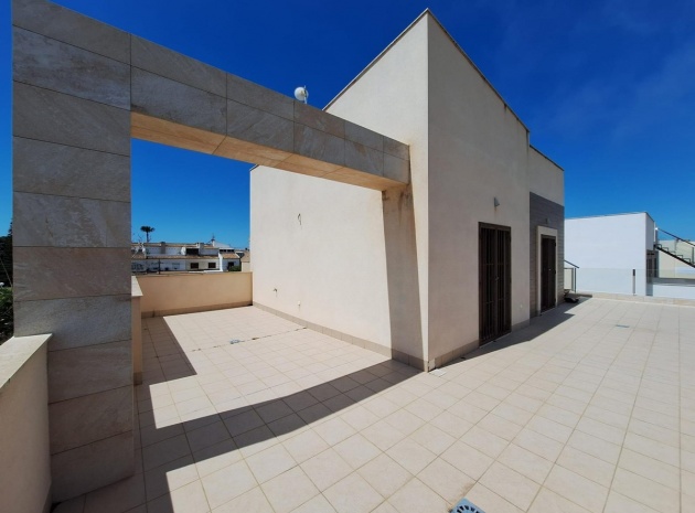 Resale - Villa - Torrevieja - Torrevieja Centro