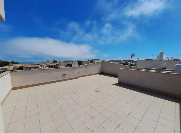 Resale - Villa - Torrevieja - Torrevieja Centro