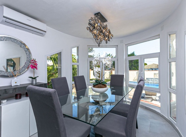 Revente - Villa - Orihuela - Orihuela Costa