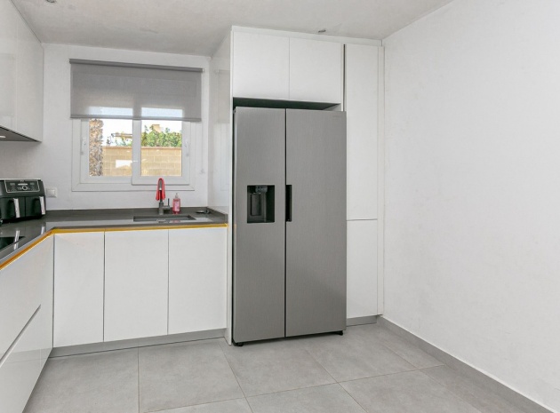Revente - Villa - Orihuela - Orihuela Costa